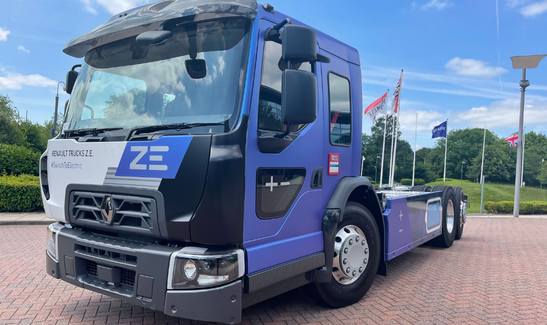 RENAULT TRUCKS D WIDE Z.E. LOW ENTRY CAB 2