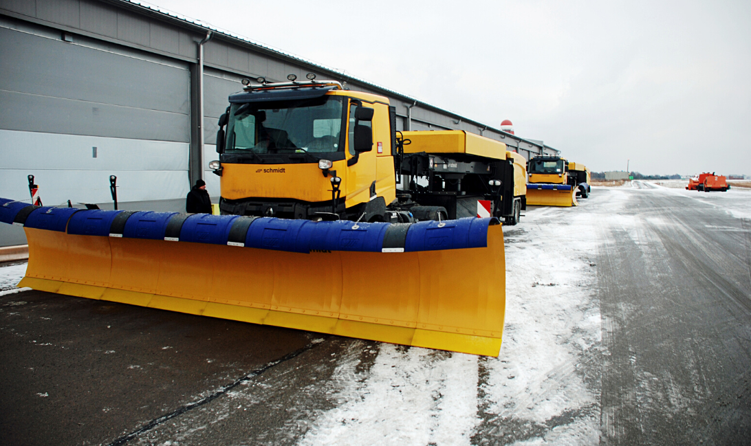 Renault Trucks K i pług śnieżny 1
