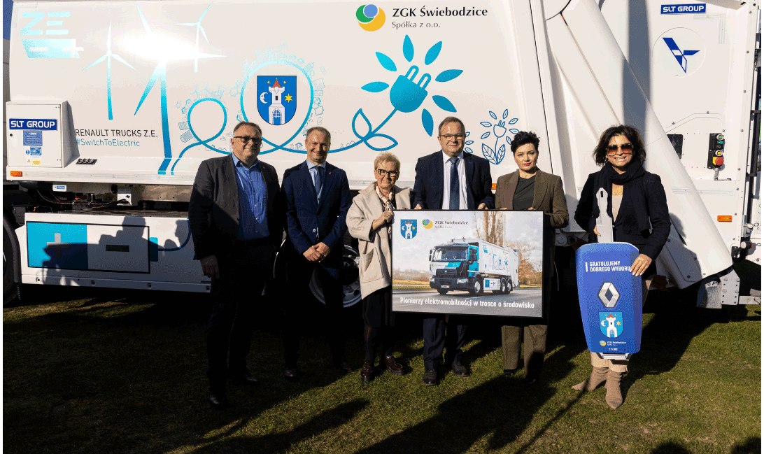 Śmieciarka elektryczna Renault Trucks 2