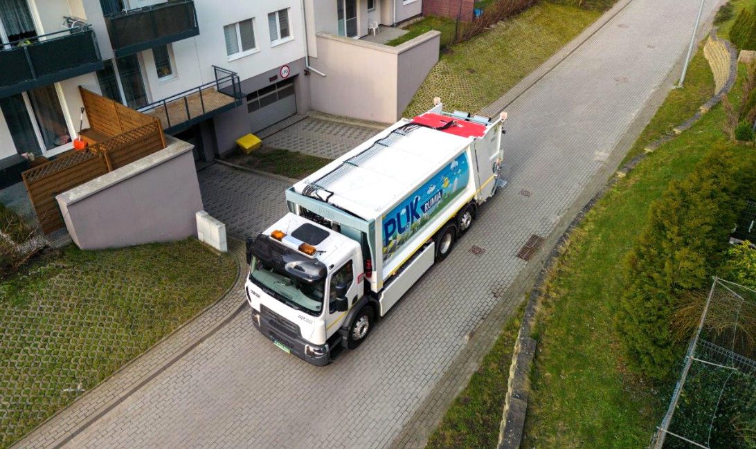 śmieciarka elektryczna Renault Trucks D Wide E-Tech 1