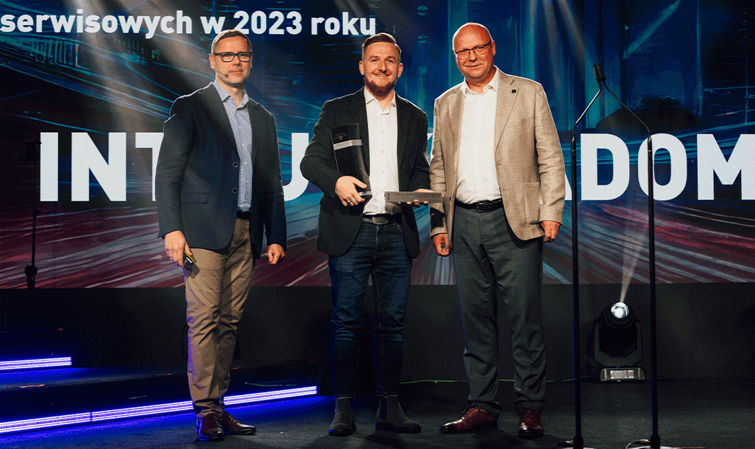 Intruck-Radom---Najwyższa-efektywność-w-sprzedaży-kontraktów-serwisowych-w-2023-roku