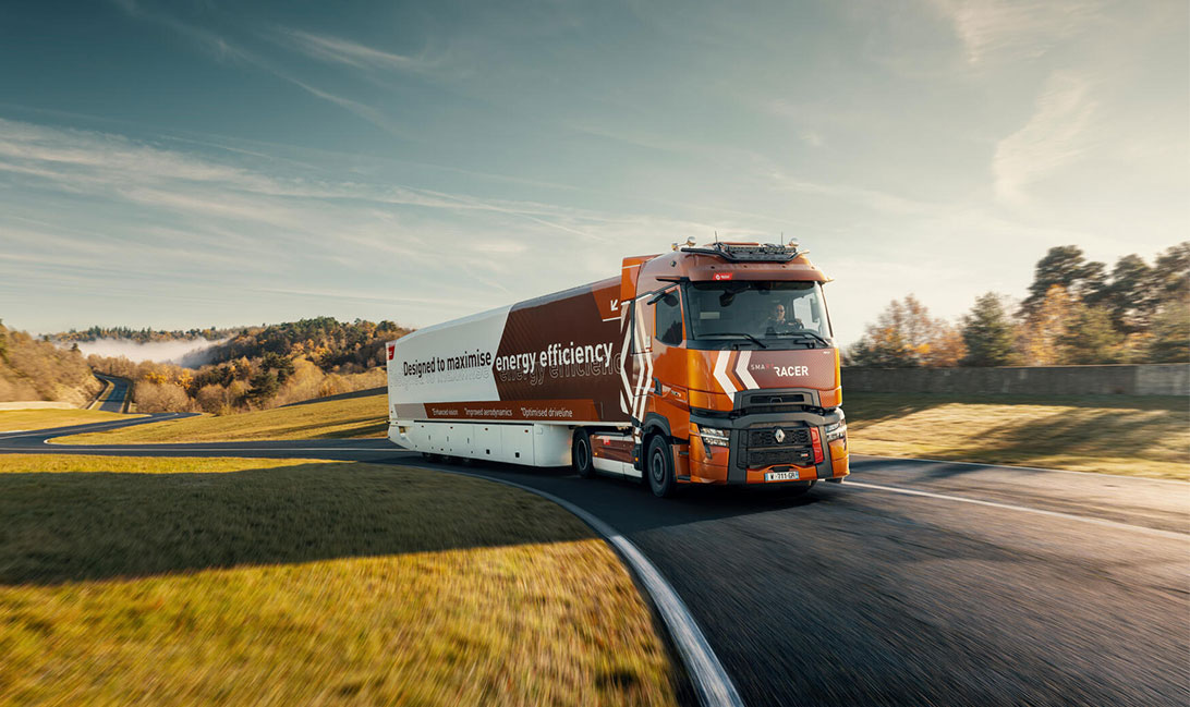 Renault Trucks T High Smart Racer 2