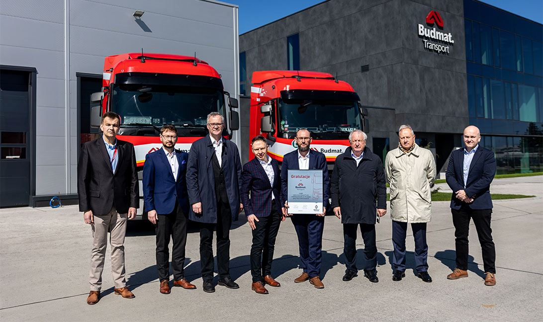 Budmat_Transport_Renault_Trucks_2
