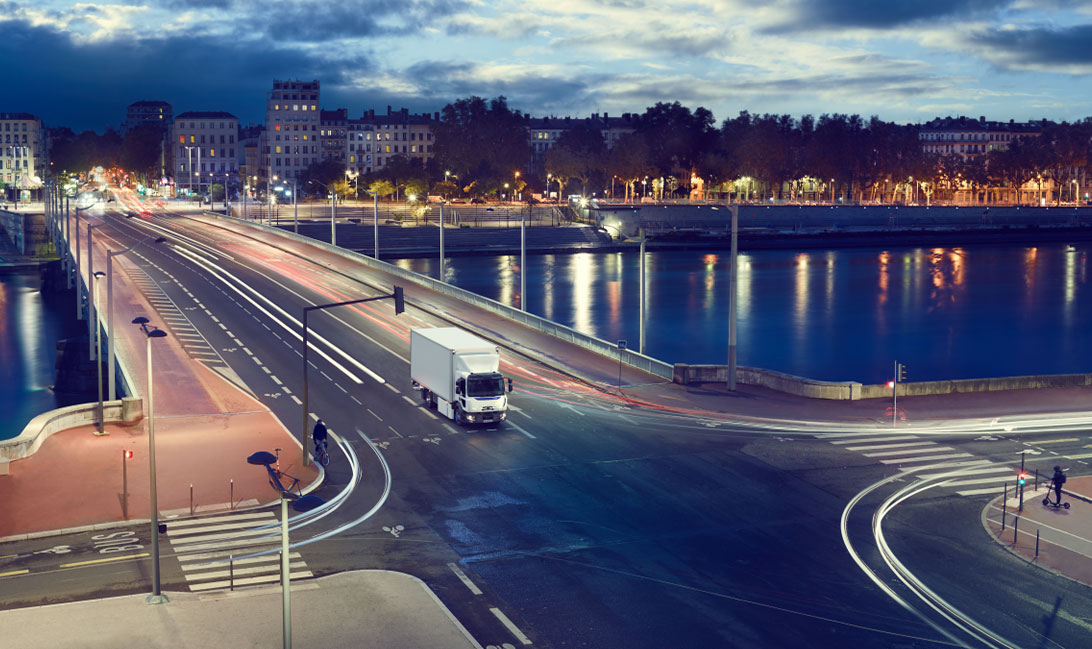 Renault-Trucks-E-Tech-D_Solutrans_2