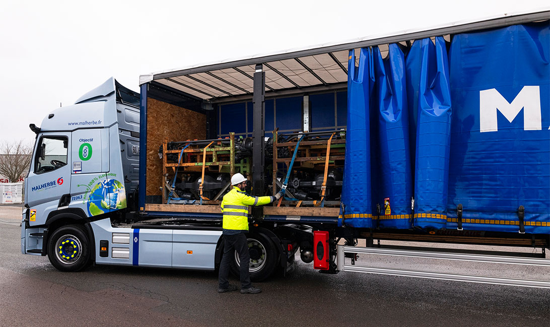 Renault-Trucks-Corridor-Vironvay-3