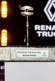 Dealer-of-the-year-2024---Intruck-Karpin