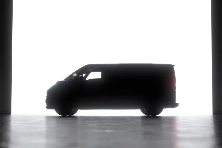 Reveal E-Tech Renault Trucks trafic