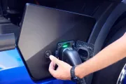 Akumulatory do pojazdów ciężarowych renault trucks e-tech 2