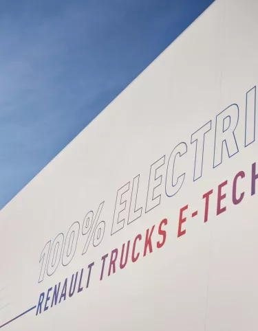 elektryczny pojazd renault trucks e-tech.jpg