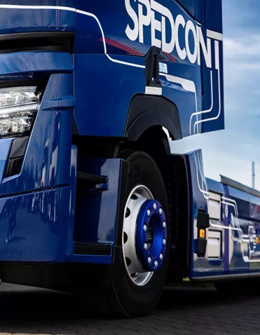 Renault-Trucks-T-E-Tech-Spedcont