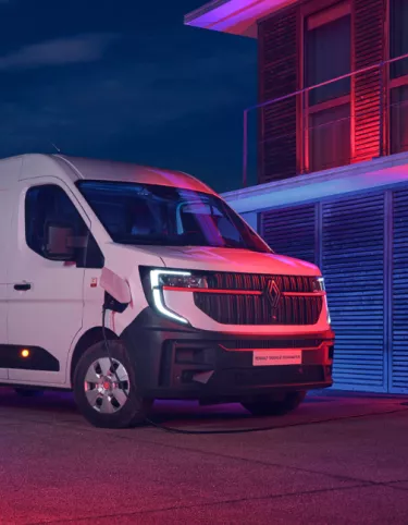 Renault Trucks Master Red Edition 2