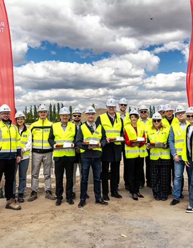 Kamien-wegielny-nowy-serwis-Renault-Trucks-Polska